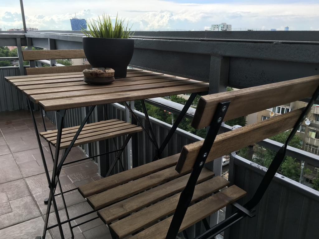 New Central Roof Top View บูคาเรสต์ ภายนอก รูปภาพ